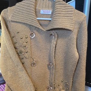 Nucci golden button sweater